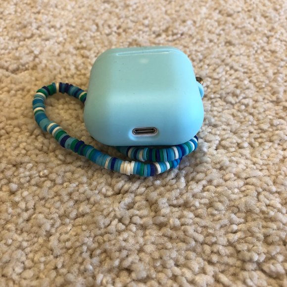 Blue Silicone AirPod Case with Beaded Wristlet - Picture 5 of 9